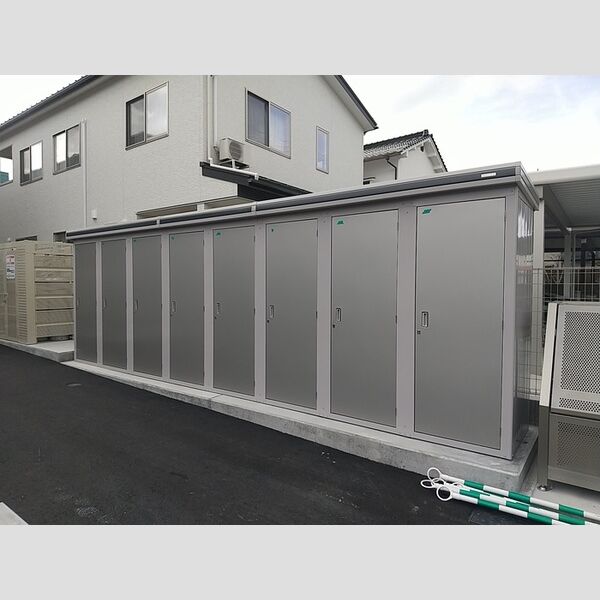 現地周辺 (外部物置)