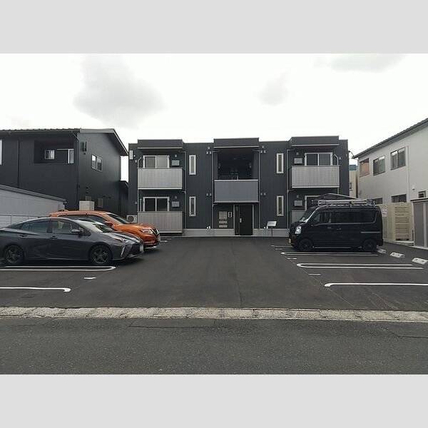 駐車場 (駐車場)