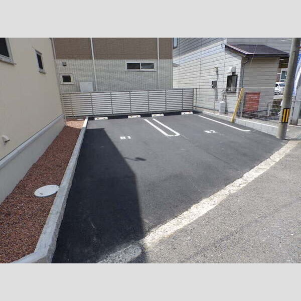 駐車場 (駐車場)