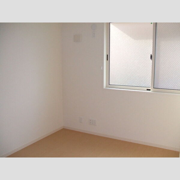 その他 (西側洋室)