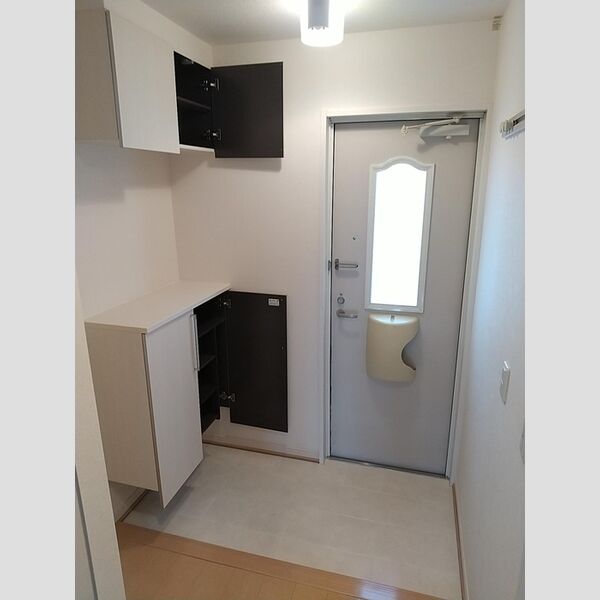 玄関 (玄関(シューズボックス))