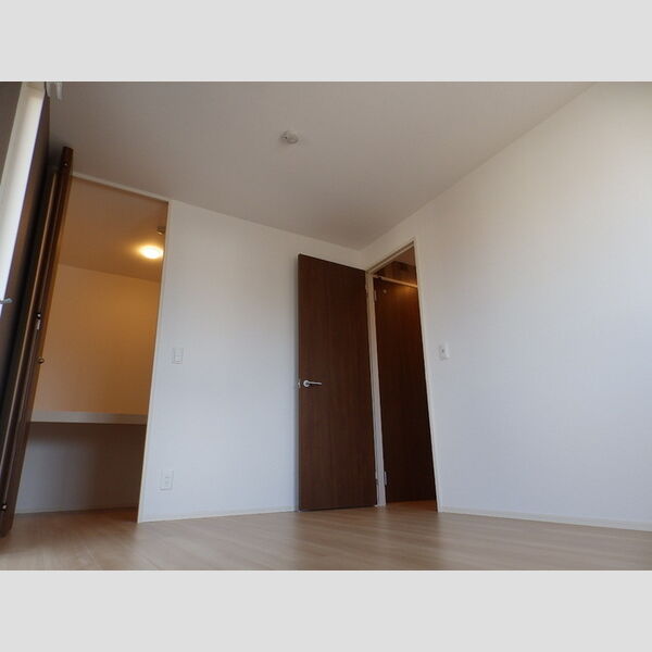 その他 (201　洋室)