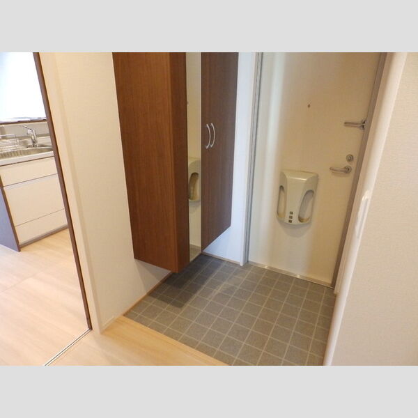 玄関 (201　玄関)