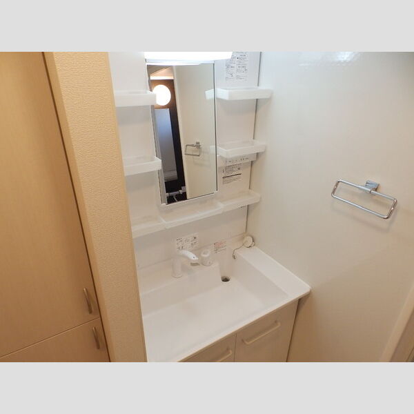 洗面所 (201　洗髪洗面化粧台)