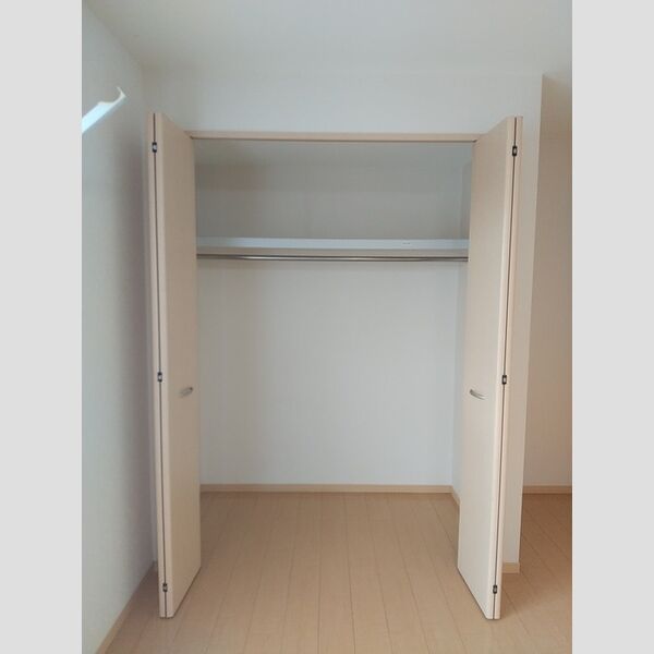 収納 (クローゼット)