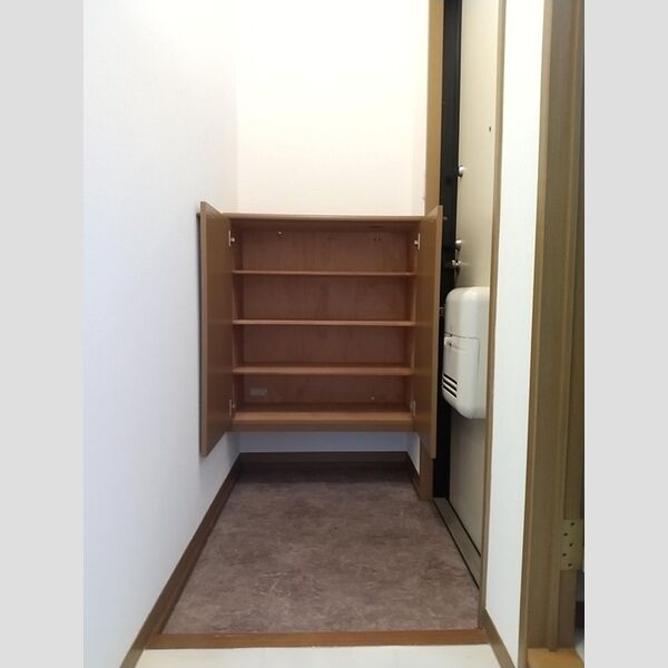 玄関 (玄関(シューズボックス))