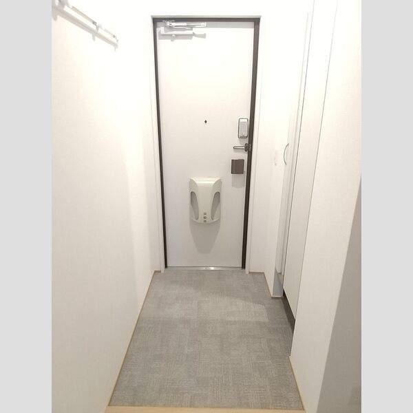 玄関 (玄関(シューズクローク))