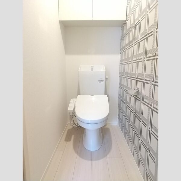 トイレ (トイレ(温水洗浄暖房便座))