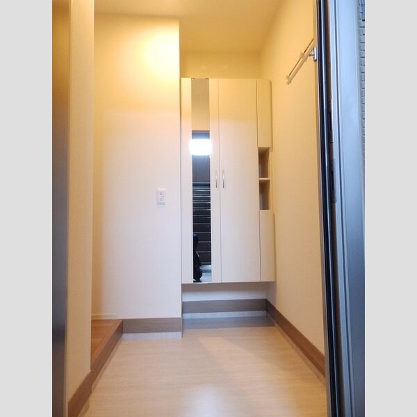 玄関 (玄関)