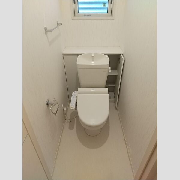 トイレ (トイレ(温水洗浄暖房便座))