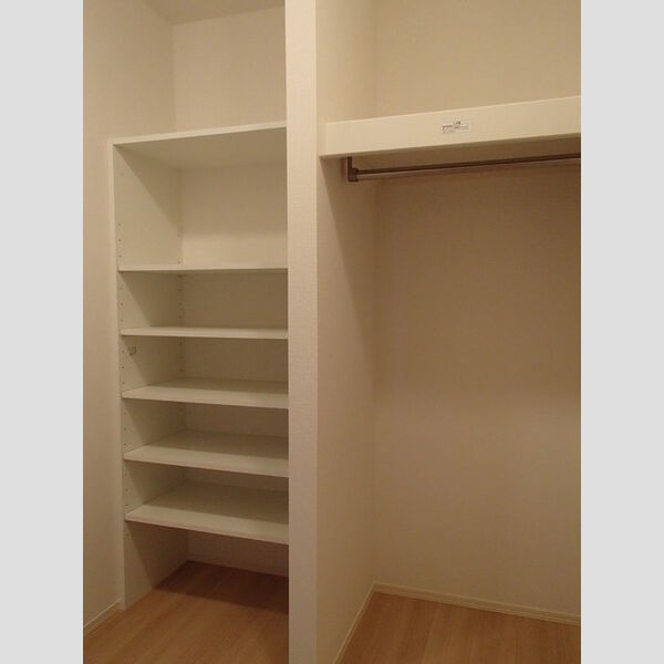 収納 (A201　ウォークインクローゼット)