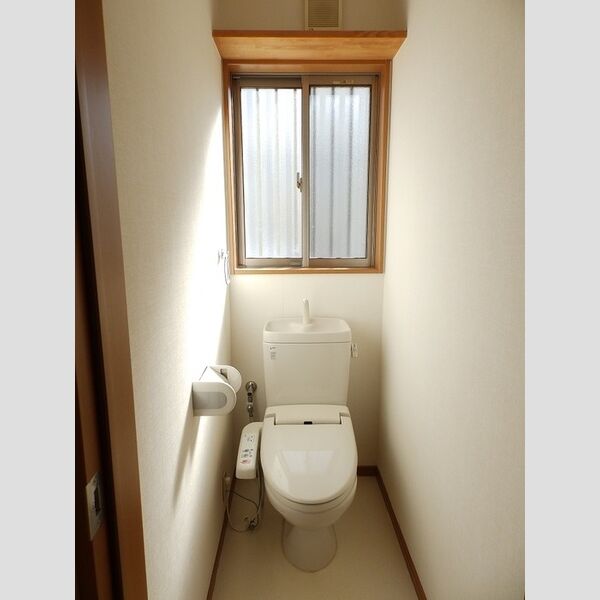 トイレ (温水洗浄暖房便座)