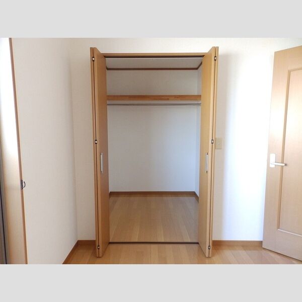 収納 (ウォークインクローゼット)