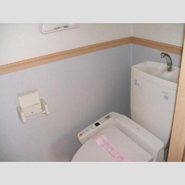 トイレ (温水洗浄暖房便座)