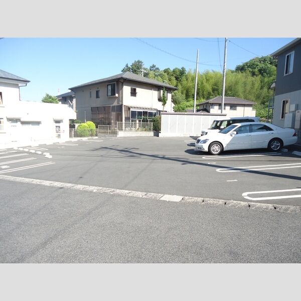 駐車場 (駐車場)