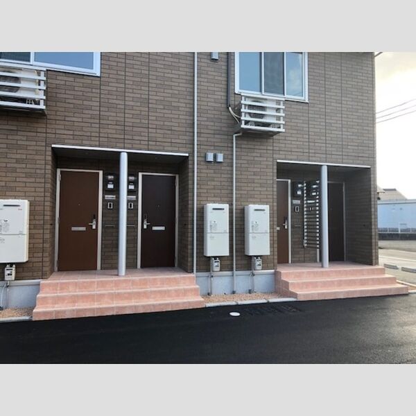 エントランス (エントランス)