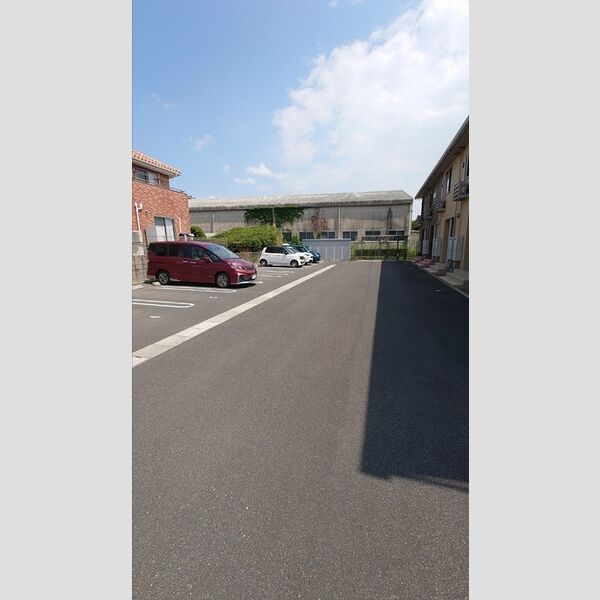 駐車場 (駐車場)