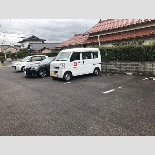 駐車場 (駐車場)