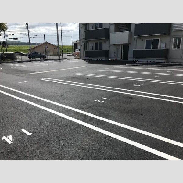 駐車場 (駐車場)