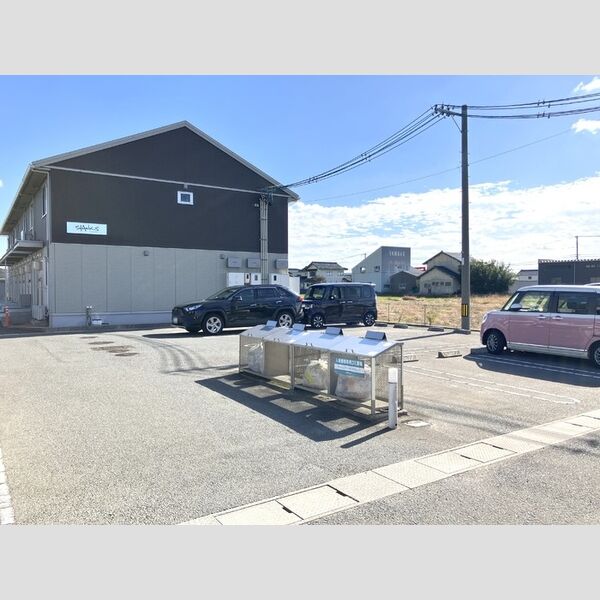 駐車場 (駐車場)