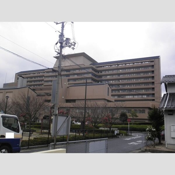 現地周辺 (県立中央病院)