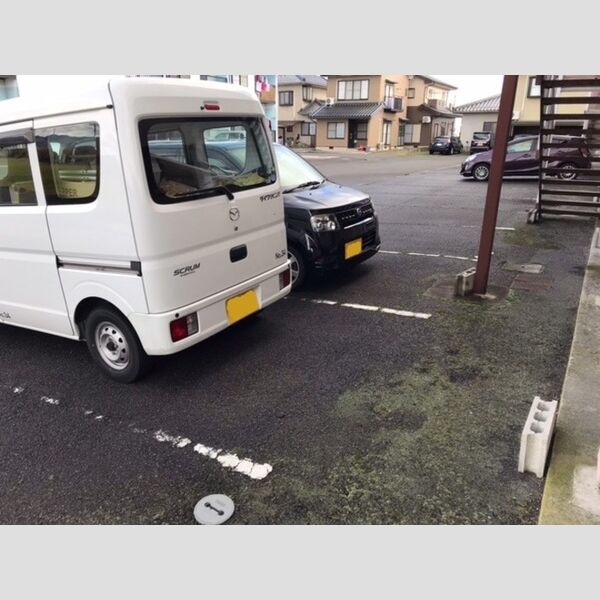 駐車場 (駐車場)