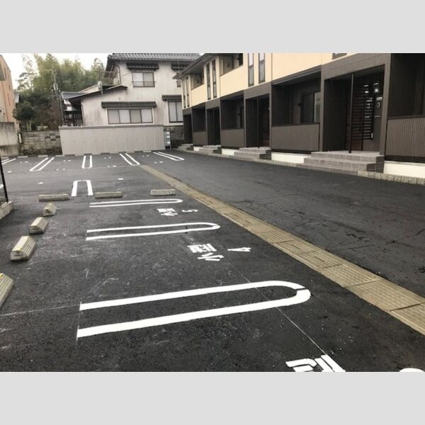 駐車場 (駐車場)