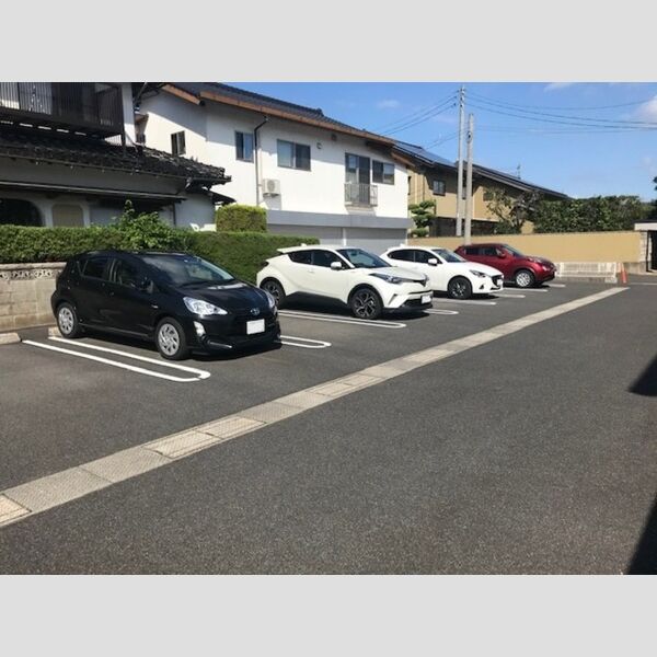駐車場 (駐車場)