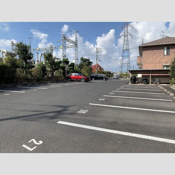 駐車場 (駐車場)