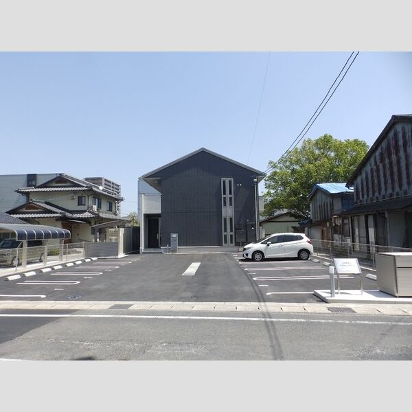 駐車場 (駐車場)