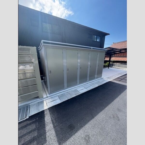 現地周辺 (専用物置)