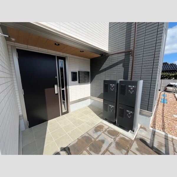 エントランス (エントランス)