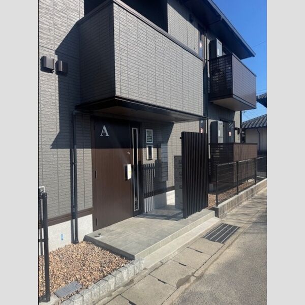 エントランス (エントランス)