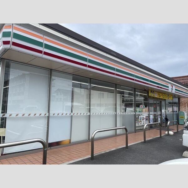 現地周辺 (セブンイレブン松江北田町西店(180m))