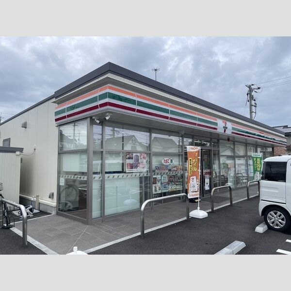 現地周辺 (セブンイレブン松江浜乃木5丁目店(518m))