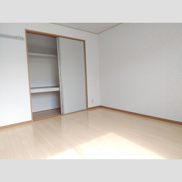 その他 (洋室)