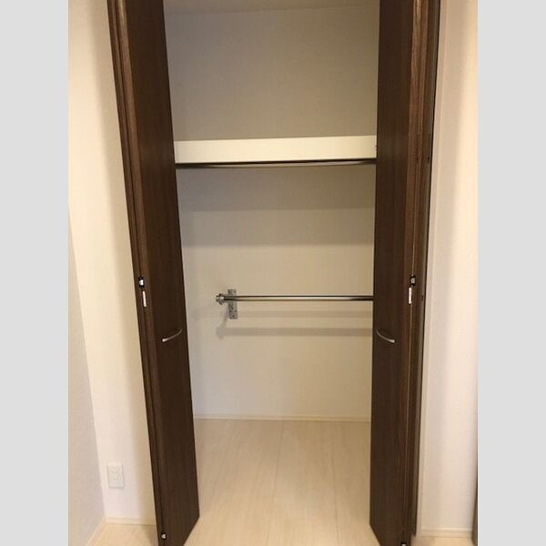 収納 (クローゼット)