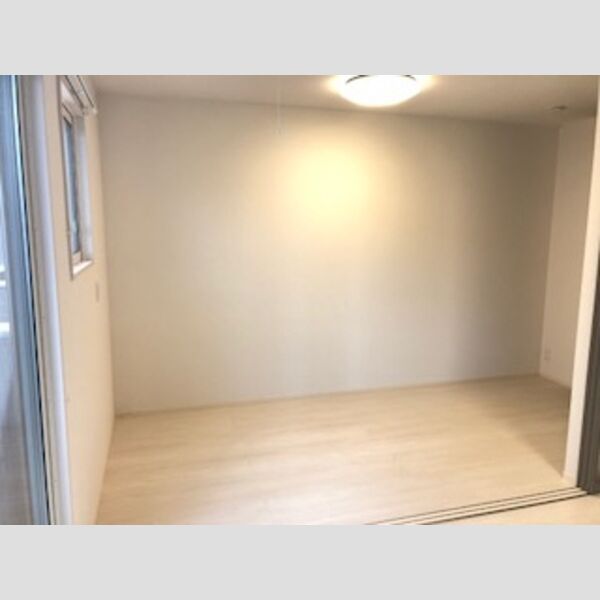その他 (洋室)