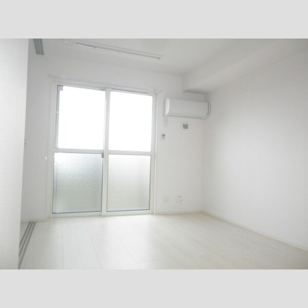 居室・リビング (リビング(室内物干))