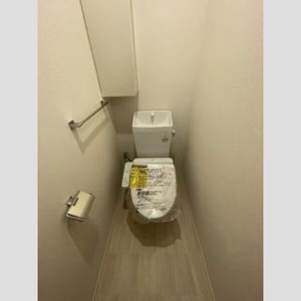 トイレ (温水洗浄便座)