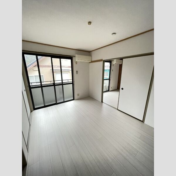 その他 (洋室北東6帖)