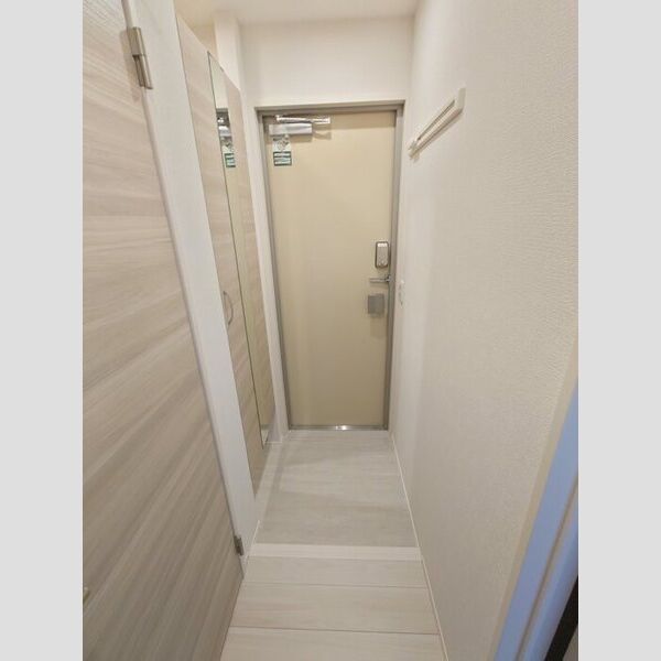 玄関 (玄関)
