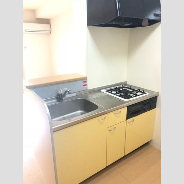 キッチン (キッチン)