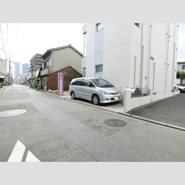 駐車場 (駐車場)