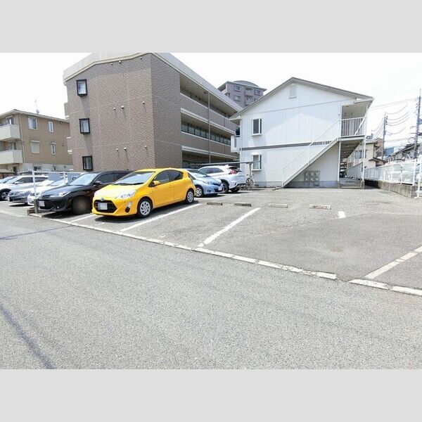 駐車場 (駐車場)