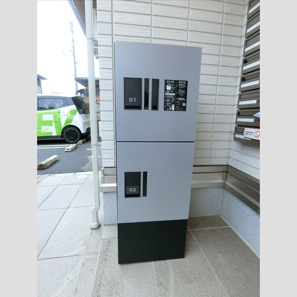 現地周辺 (宅配ボックス)