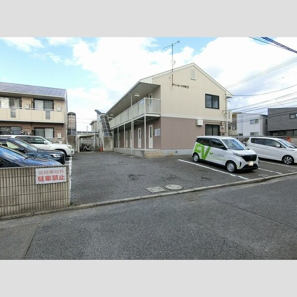 駐車場 (駐車場)