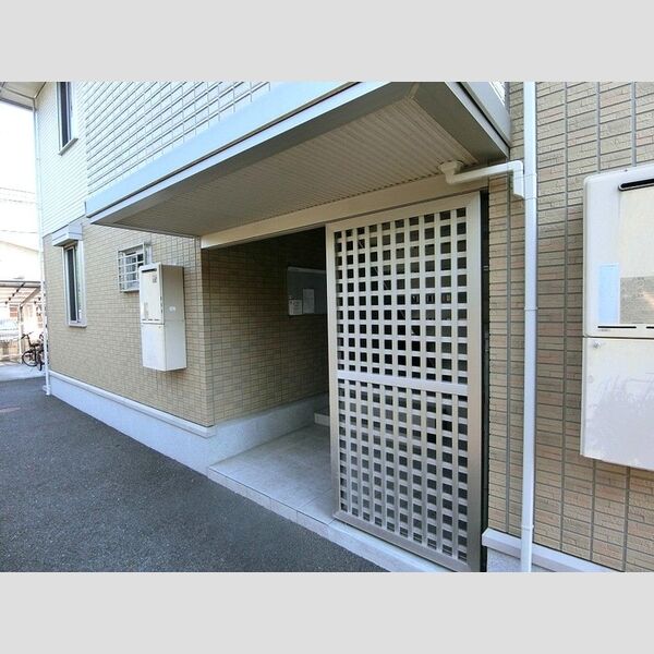 エントランス (エントランス)