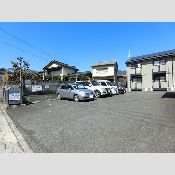 駐車場 (駐車場)