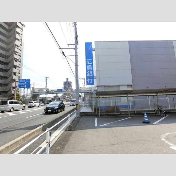 現地周辺 (広島銀行祇園支店まで555m)